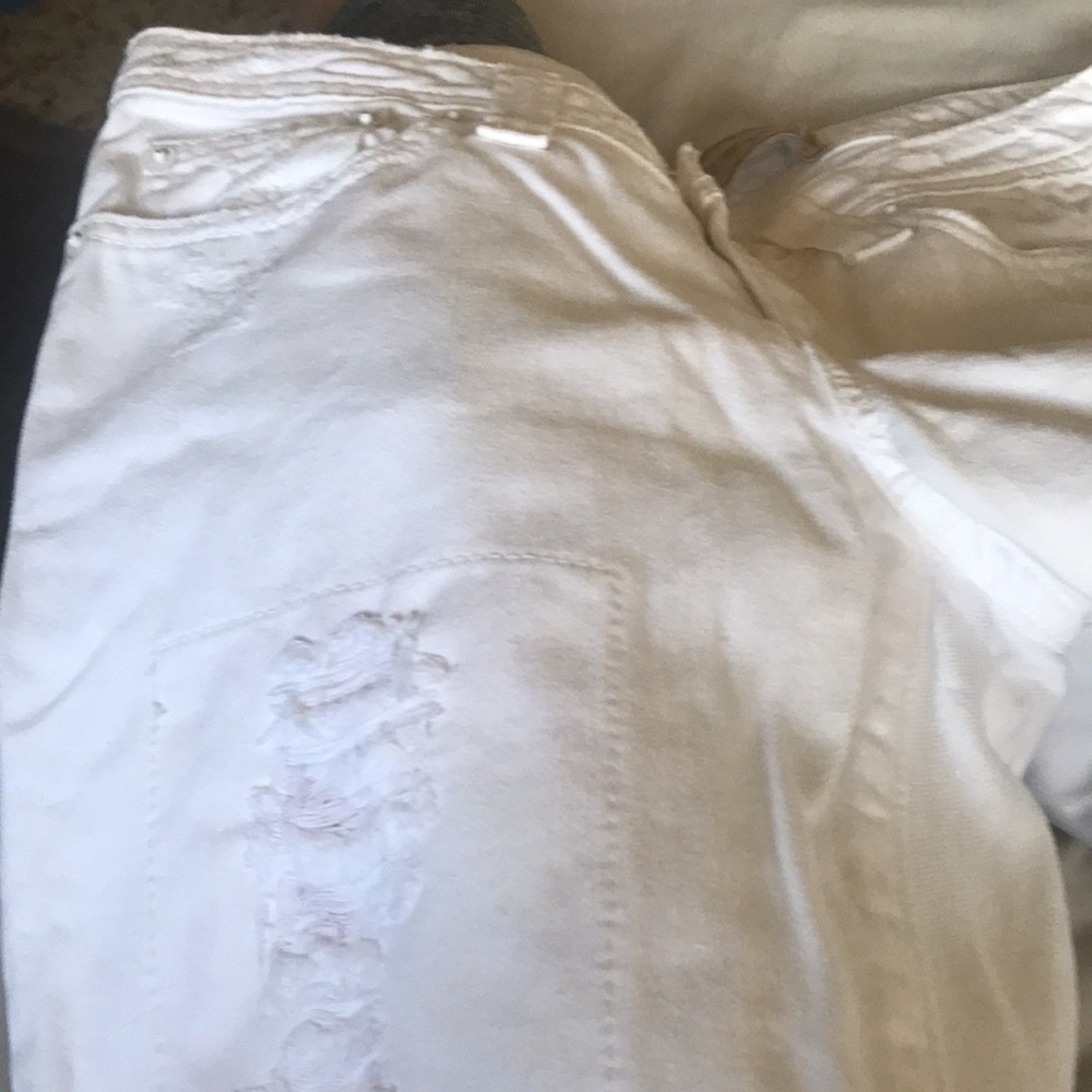 Hippie brand , size 9 authentic white womens  jeans long flare leg - Picture 16 of 16